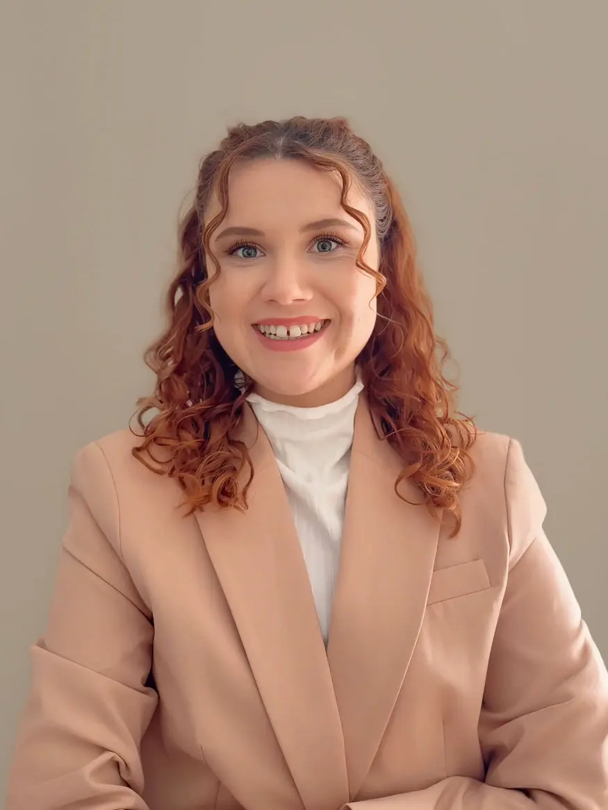 Sabrina Poser Friseur Herford Team Anna Larissa Graf